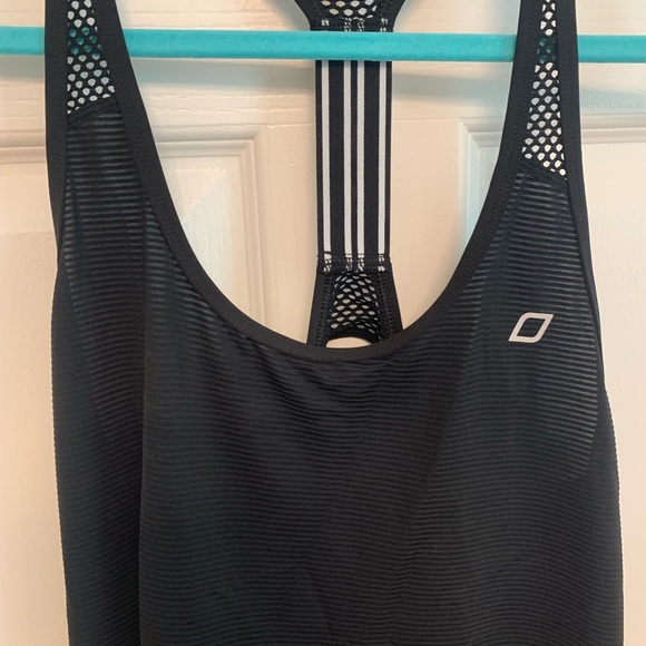 Lorna Jane Active black racer back tank top. New. XL - Picture 3 of 12